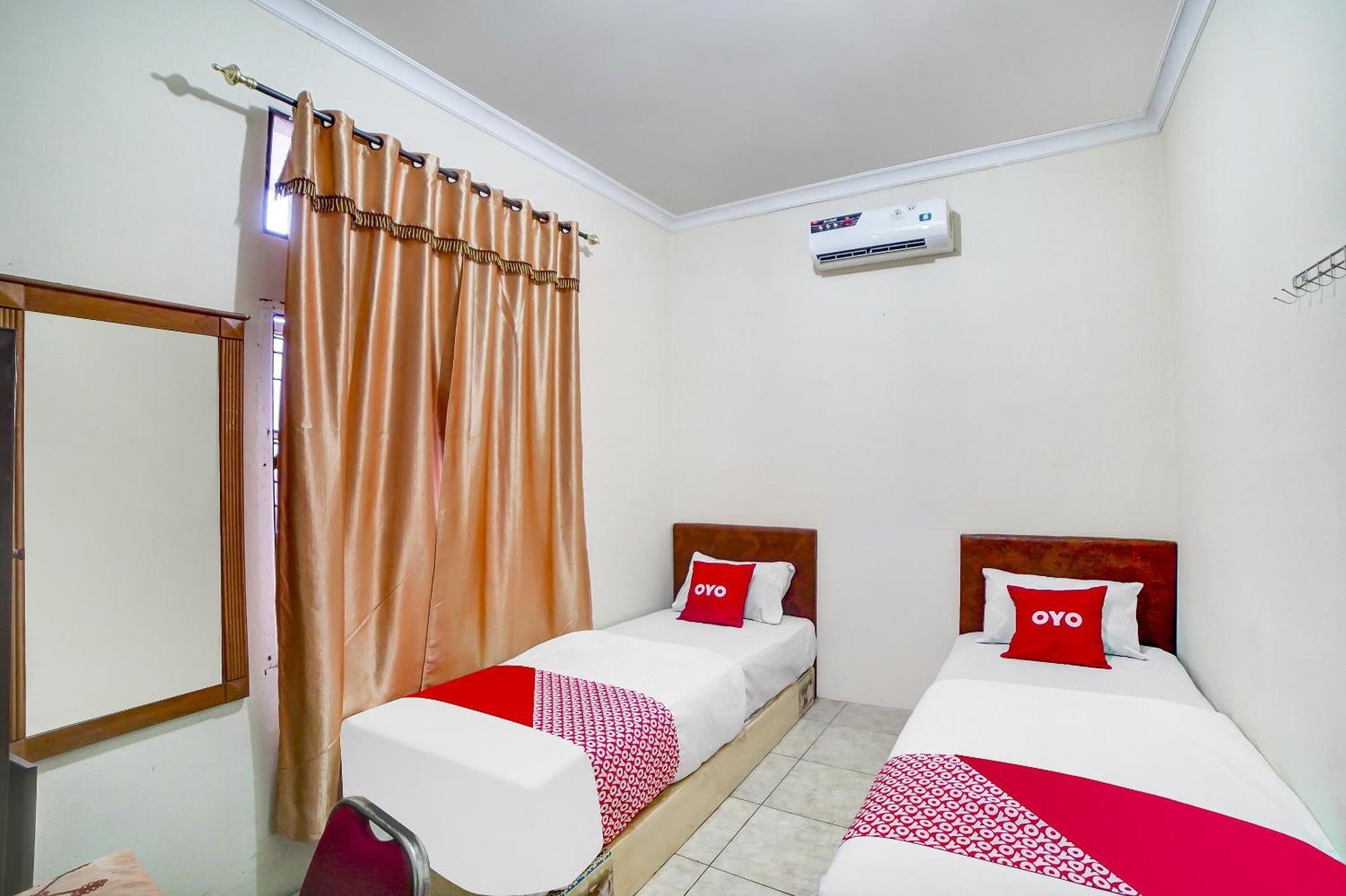 Oyo 91199 Felicia Homestay Medan Zewnętrze zdjęcie