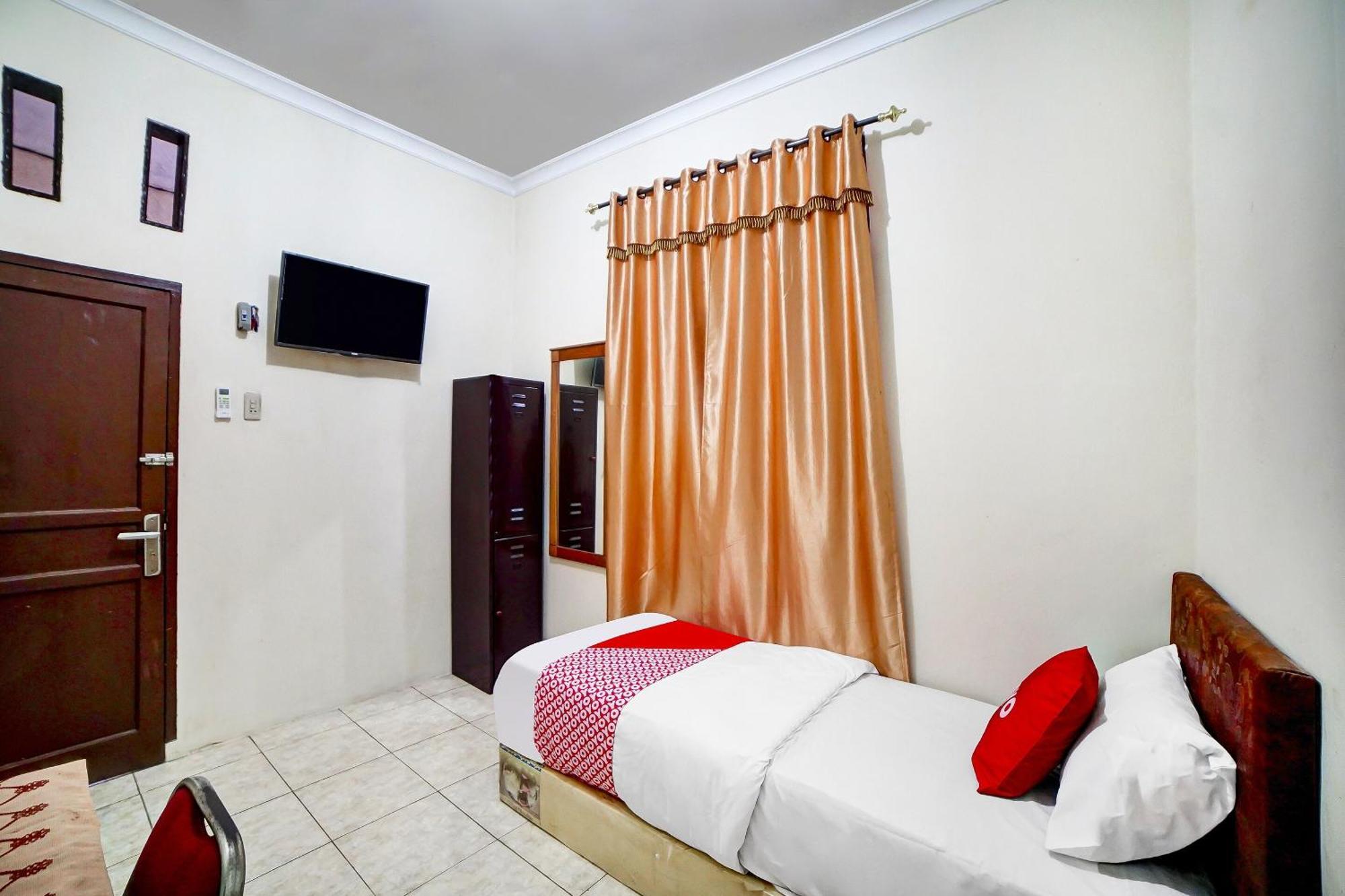 Oyo 91199 Felicia Homestay Medan Zewnętrze zdjęcie
