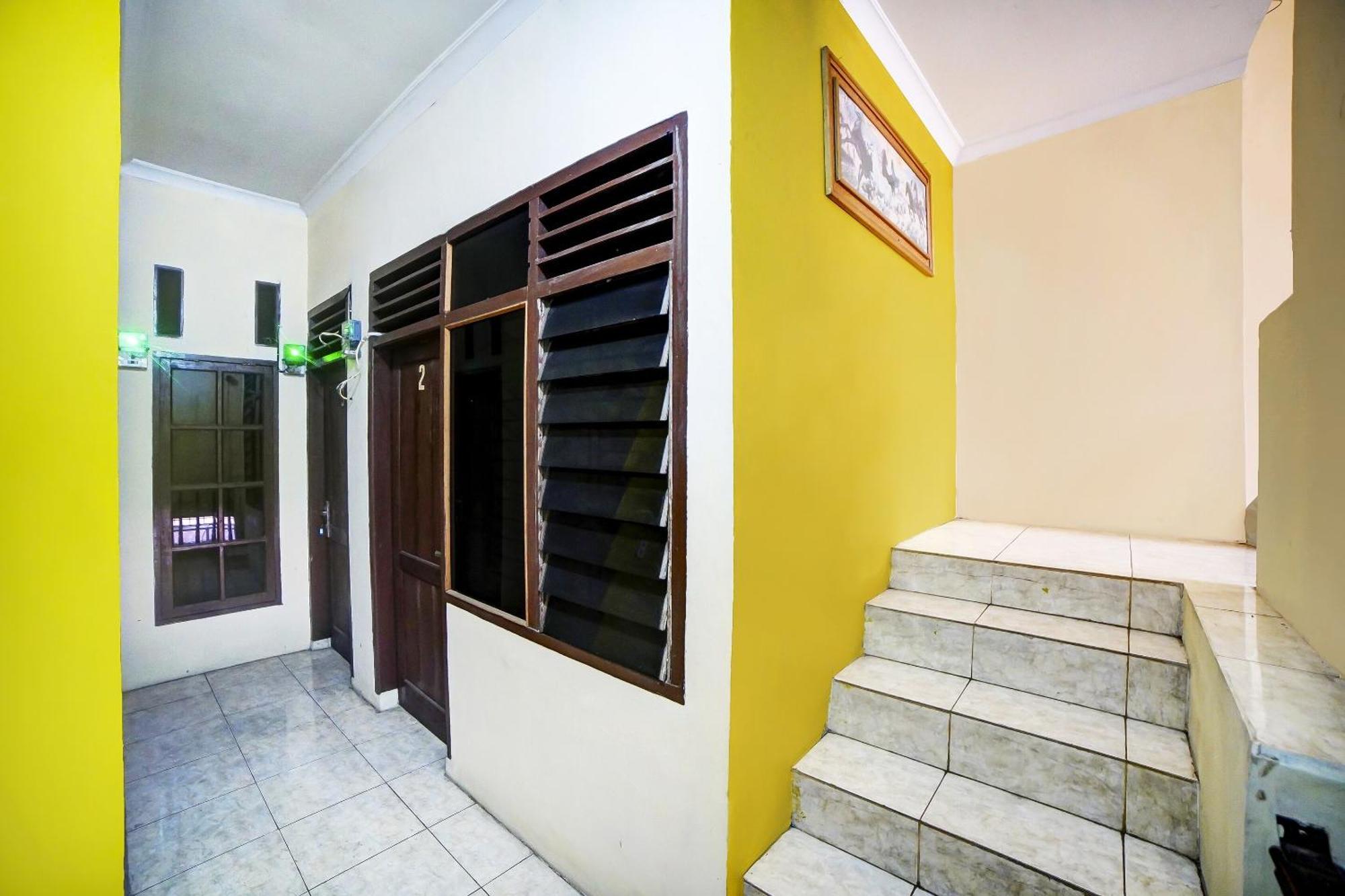 Oyo 91199 Felicia Homestay Medan Zewnętrze zdjęcie