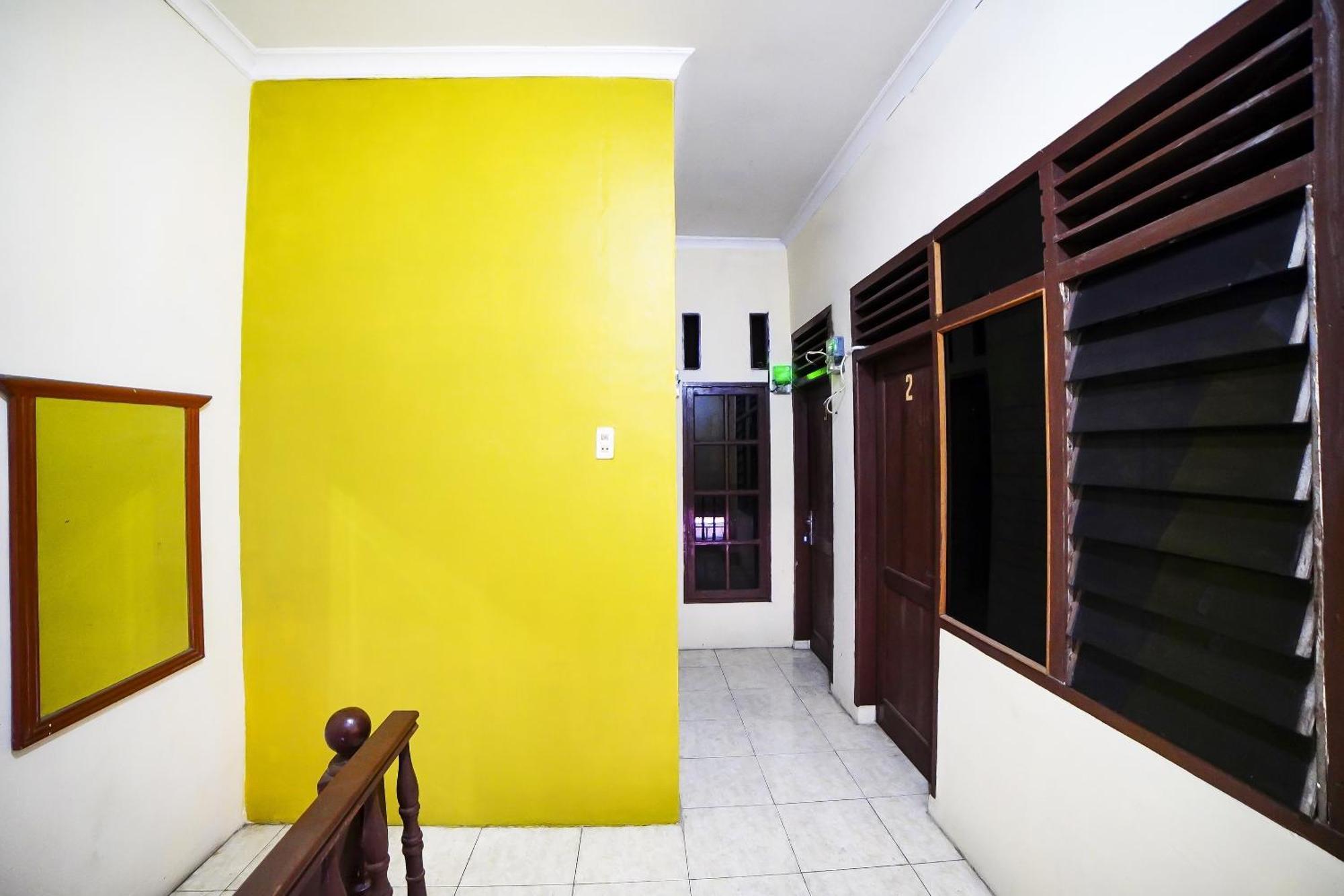 Oyo 91199 Felicia Homestay Medan Zewnętrze zdjęcie